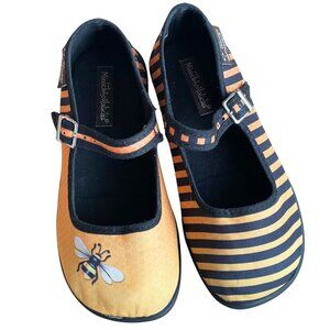 VINTAGE Hot Chocolate Designs Mini Chocolaticas Girl's Kids Bumblebee Mary Janes